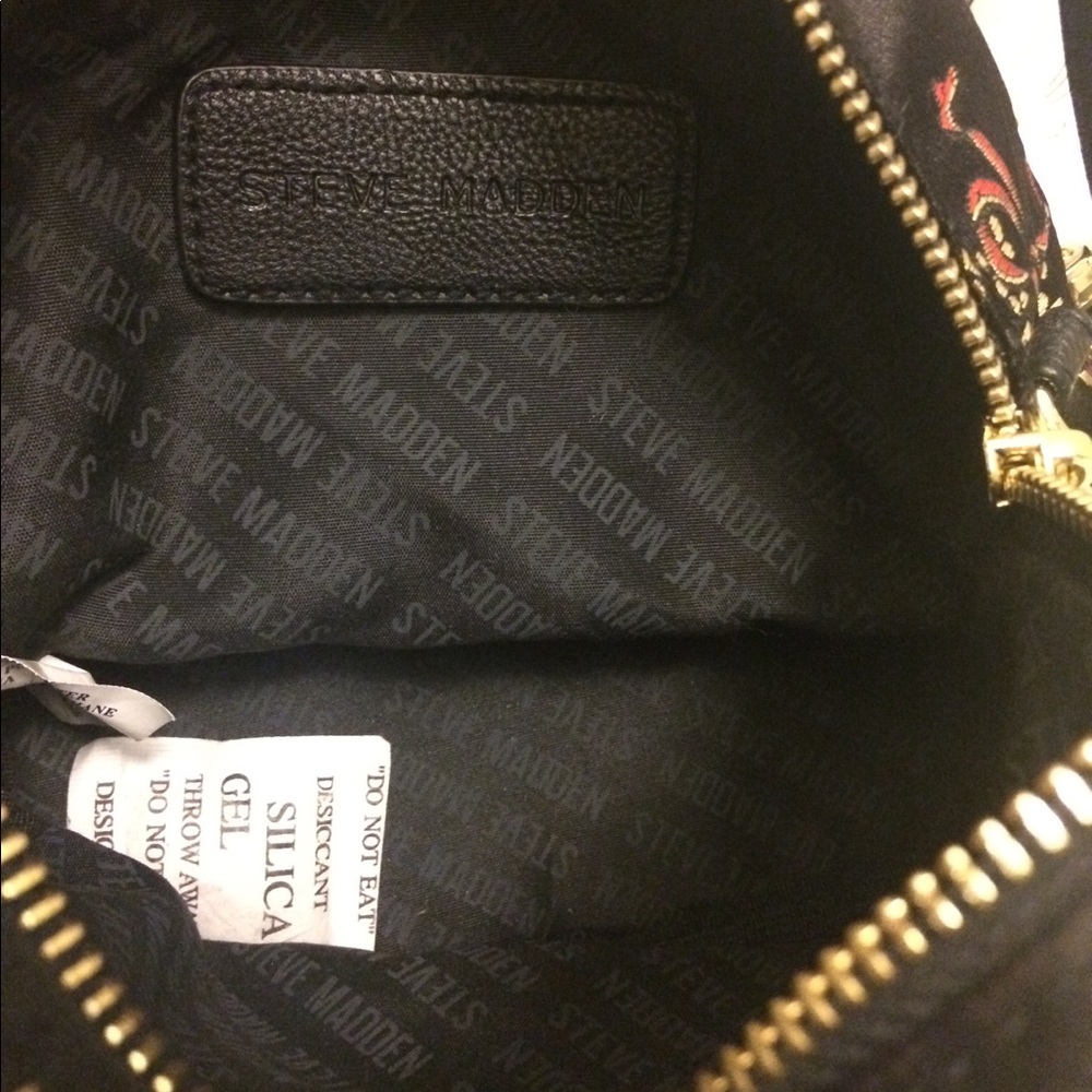 Backpack - Picture 5 of 5